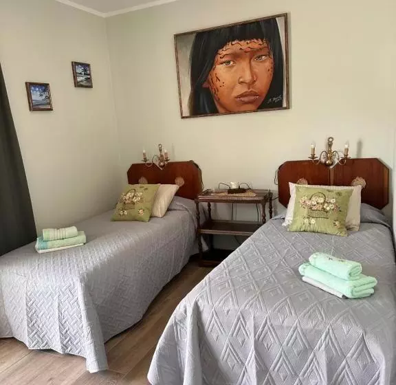 تختخواب و صبحانه Villa Iri Habitación N 2 Con Un Baño Compartido , Balcón