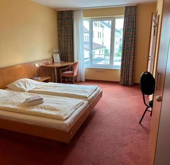 Gasthaus   Hotel Neue Post