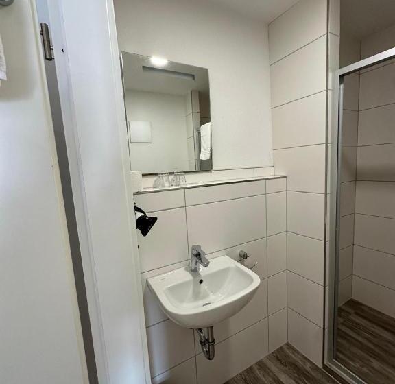 Gasthaus   Hotel Neue Post