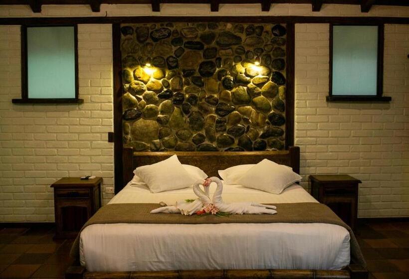 Hotel Arrayan Y Piedra