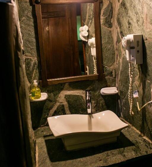 Hotel Arrayan Y Piedra