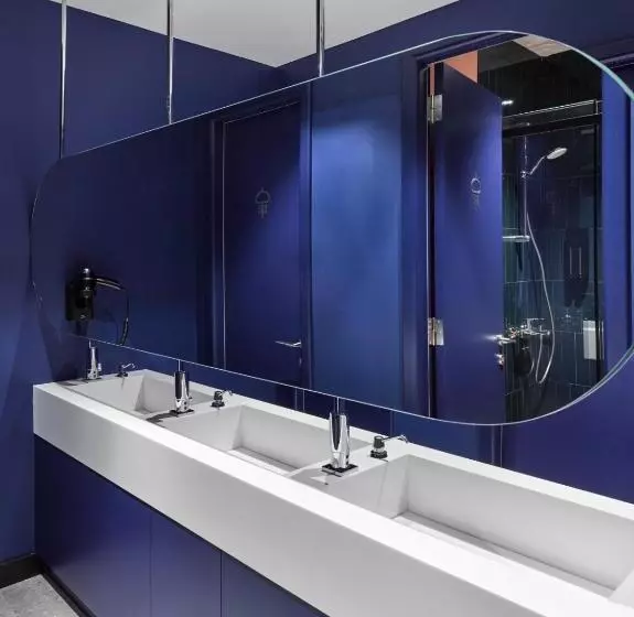 هتل کپسول Kepler Club Riga Airport Hotel   Landside Public Area