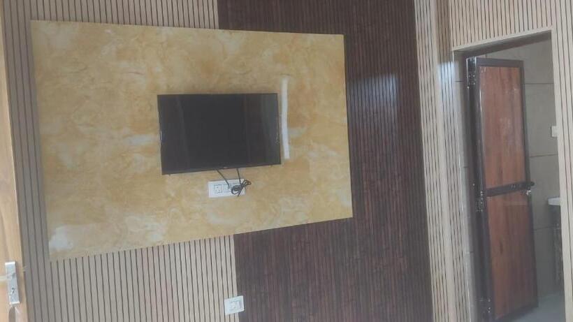 Отель Kanti Resort