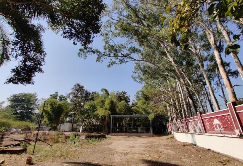 Hotell Orchard Resort By Vaishali Group