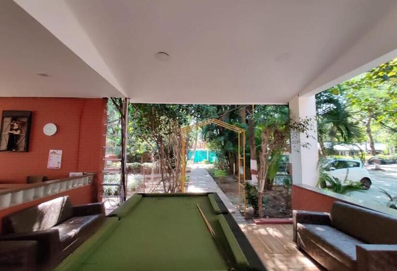 Hotell Orchard Resort By Vaishali Group