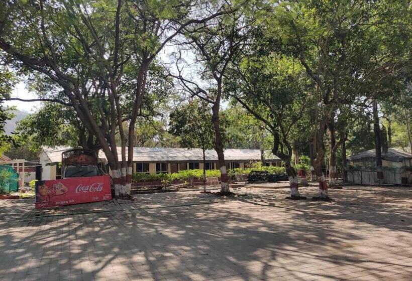 Hotell Orchard Resort By Vaishali Group