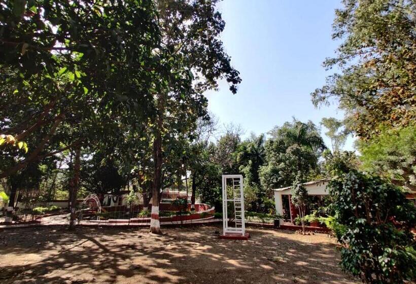 Hotell Orchard Resort By Vaishali Group