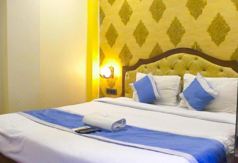 酒店 Parashar Check In