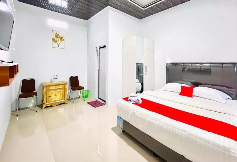 ホテル Reddoorz At Mg House Siantar Timur
