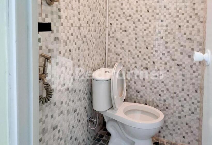 Отель Saijaan Guesthouse Unej Redpartner