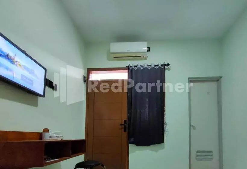 هتل Saijaan Guesthouse Unej Redpartner