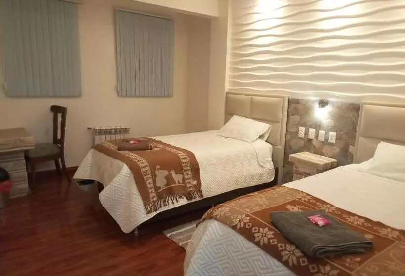 هتل Salty House
