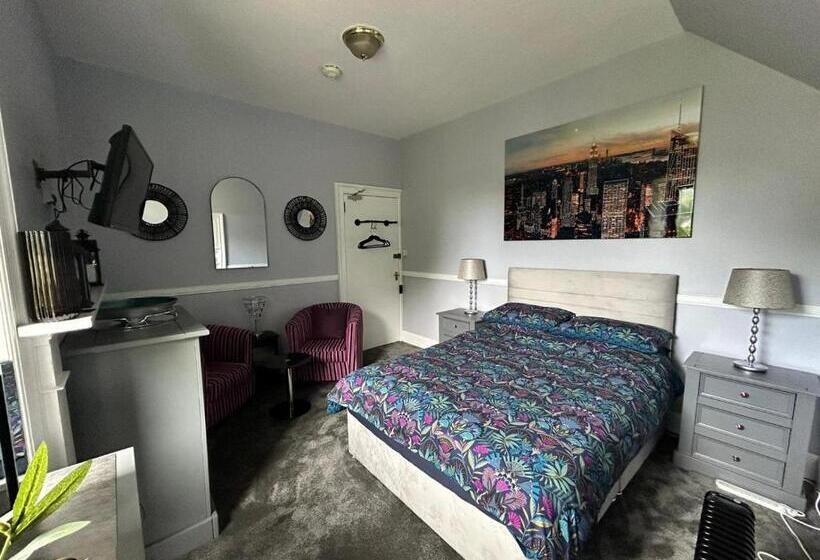 בית מלון כפרי St Duthus