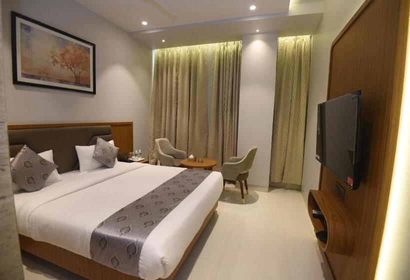 Отель Vishnu Krupa Executive Rooms