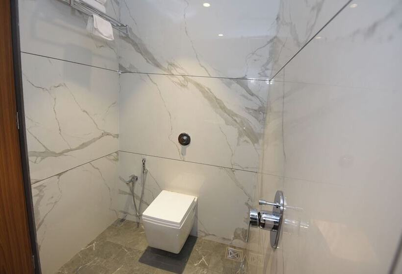 Отель Vishnu Krupa Executive Rooms