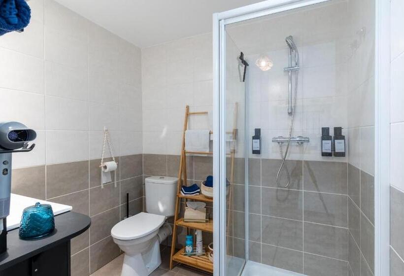 Le Petit Patio Fleuri