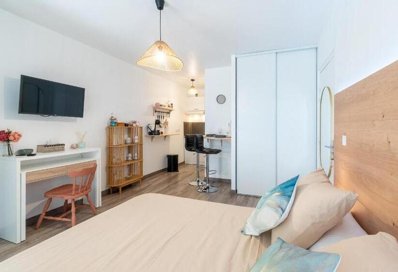 Le Petit Patio Fleuri