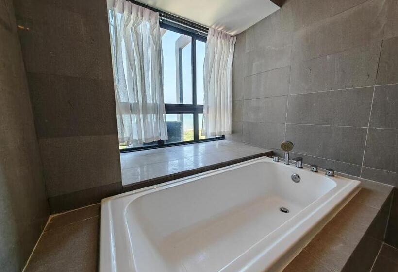 Mykey Imperio B 23 32 Melaka City