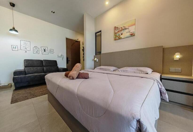 Mykey Imperio B 23 32 Melaka City