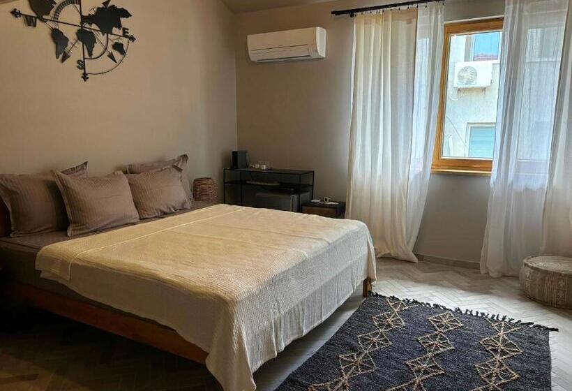 پانسیون Casa Mint