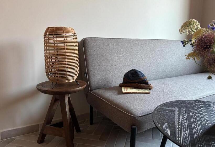 پانسیون Casa Mint