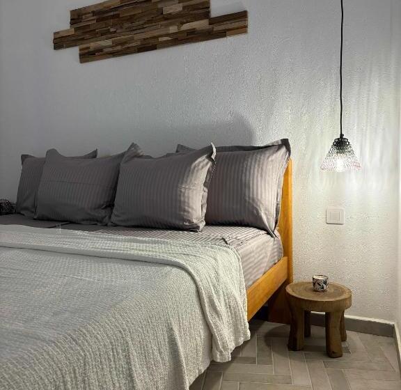 پانسیون Casa Mint