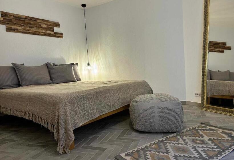 پانسیون Casa Mint