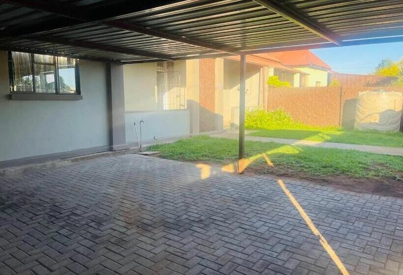 펜션 Colleens Home Home