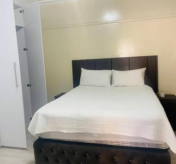 펜션 Colleens Home Home