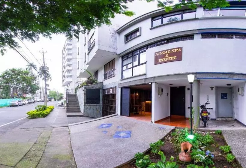 پانسیون Nogal Spa & Hostel