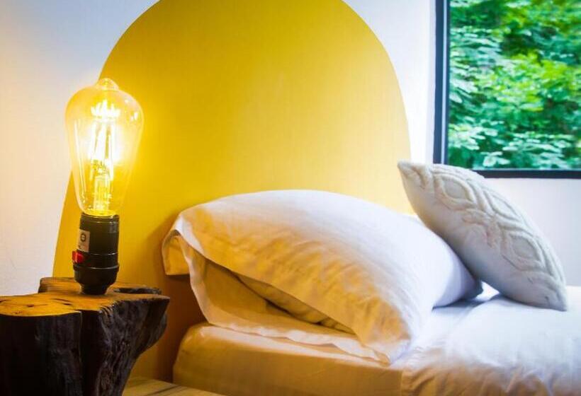 پانسیون Nogal Spa & Hostel