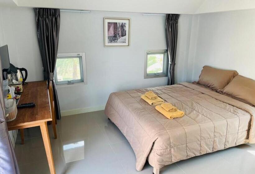 ทุ่งโป่งฟาร์มกวางแอนด์รีสอร์ท Thungpongdeerfarm&resort