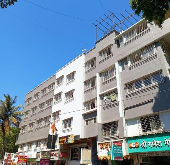 هاستل Torrent Coliving