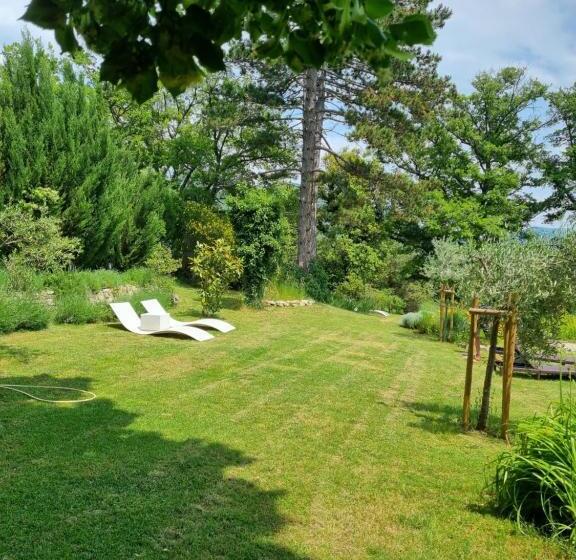 Bed and Breakfast Domus Salviae