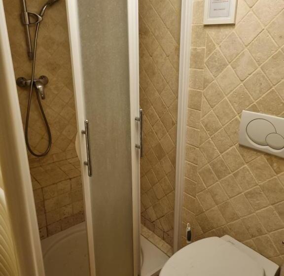 Bed and Breakfast Domus Salviae