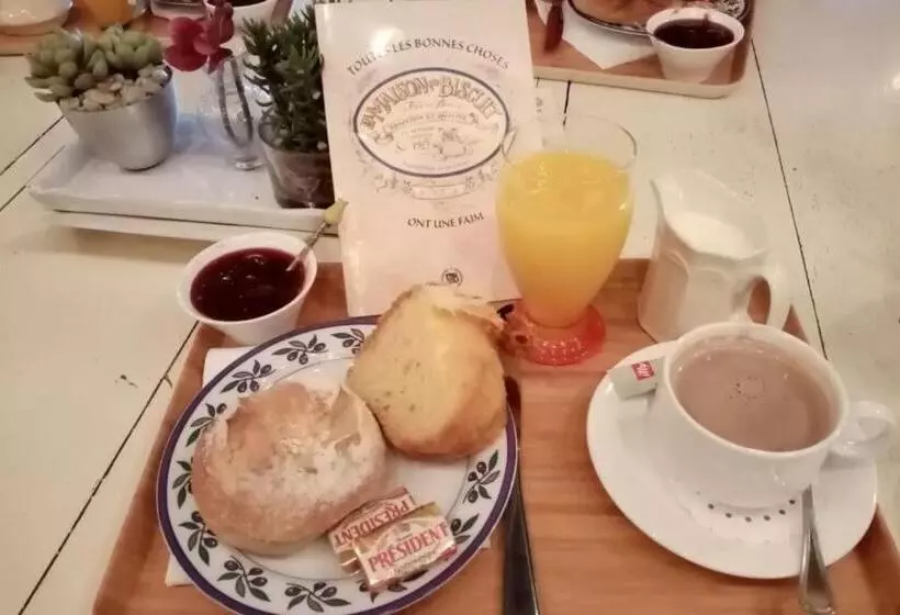 Aamiaismajoitus (B&B) Ma Maison Est La Vôtre