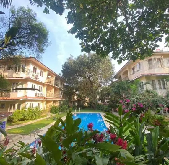 هتل The Town View Resort   Affordable Luxury Stay Near Mall Road Manali