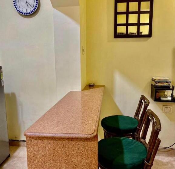 فندق The Town View Resort   Affordable Luxury Stay Near Mall Road Manali