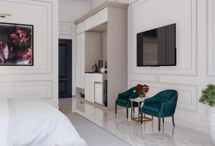 هتل Khu Nghỉ Dưỡng Sen Hong Town