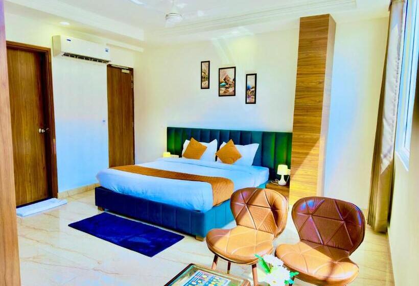 Отель Kothari Guest House