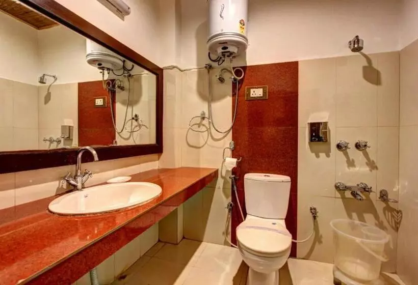 ホテル Goa Beach Resort !! Top Rated & Most Awarded Property In Goa !!