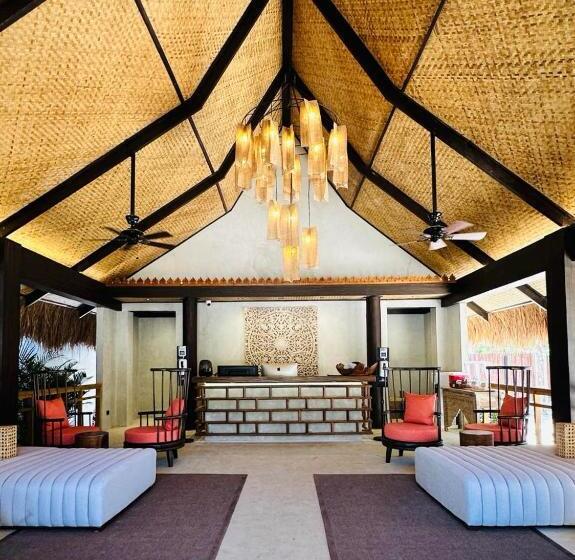 Отель Station One Beach Resort