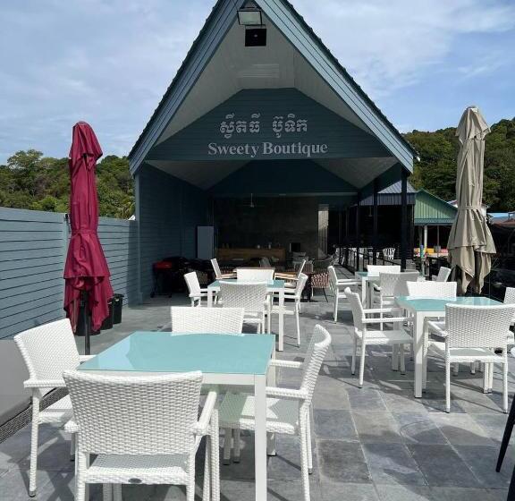 هتل Sweety Boutique