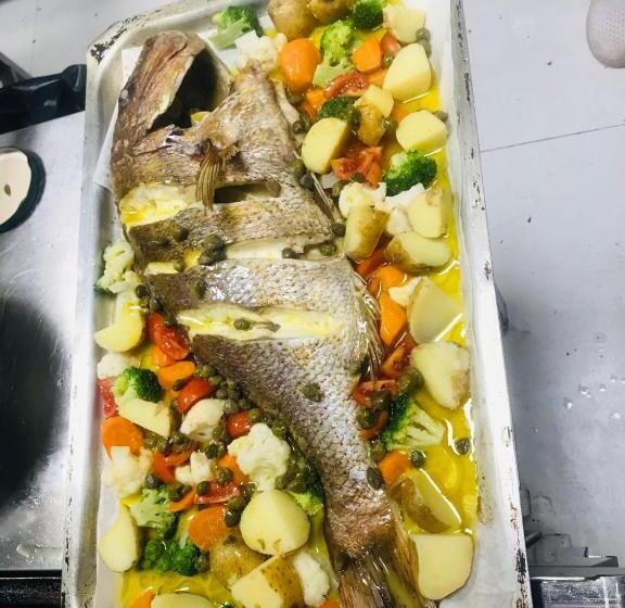 Hotel Unico Borsh Bar Restaurant