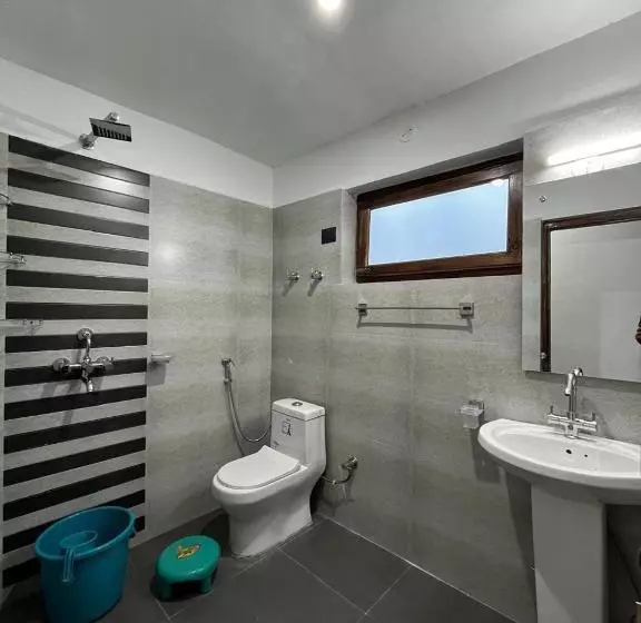 پانسیون Barcha Guest House