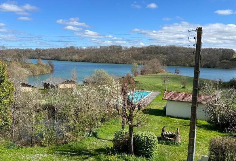 Пансион Domaine La Barbe