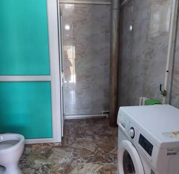 پانسیون Green Forest Guest House