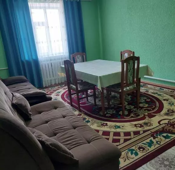 پانسیون Green Forest Guest House