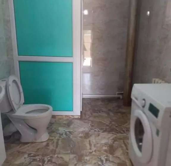 پانسیون Green Forest Guest House