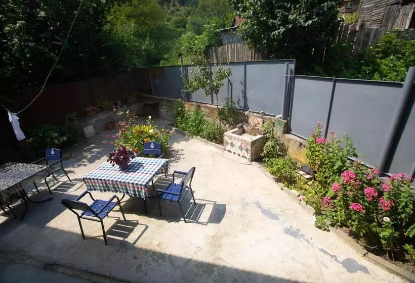 پانسیون Guesthouse Nika